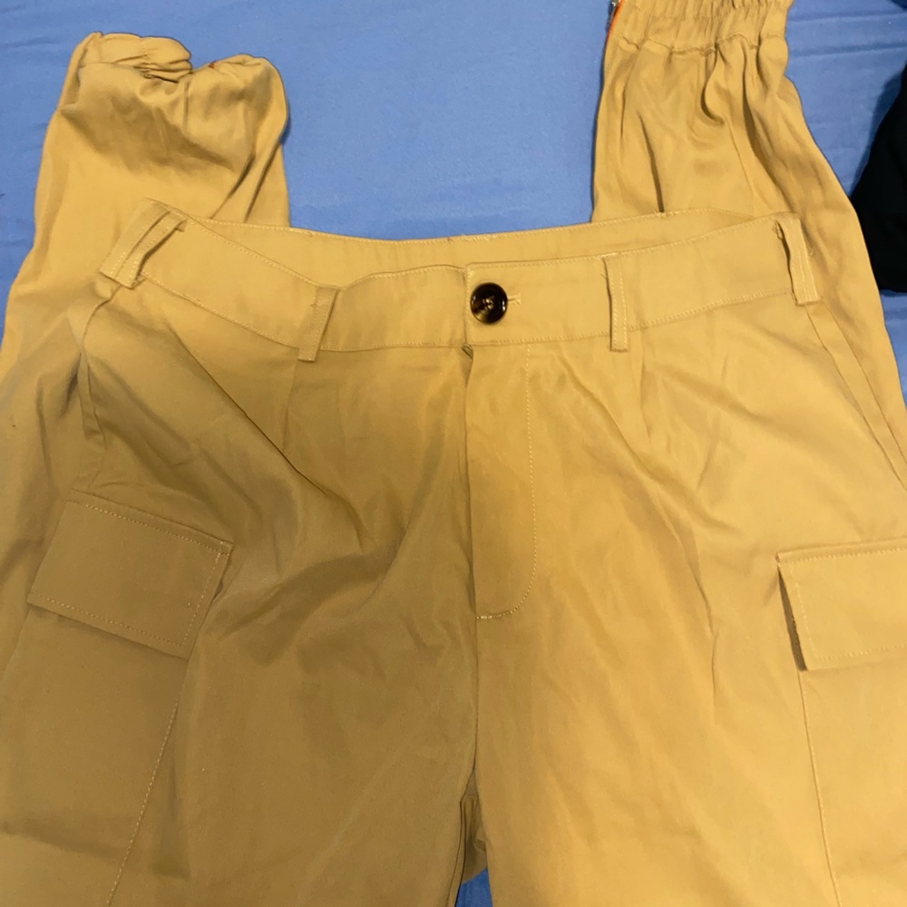 Pants - Picture 2 of 4